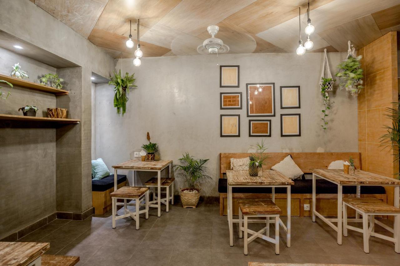 Lokal Bali Hostel Kuta Lombok Exterior foto